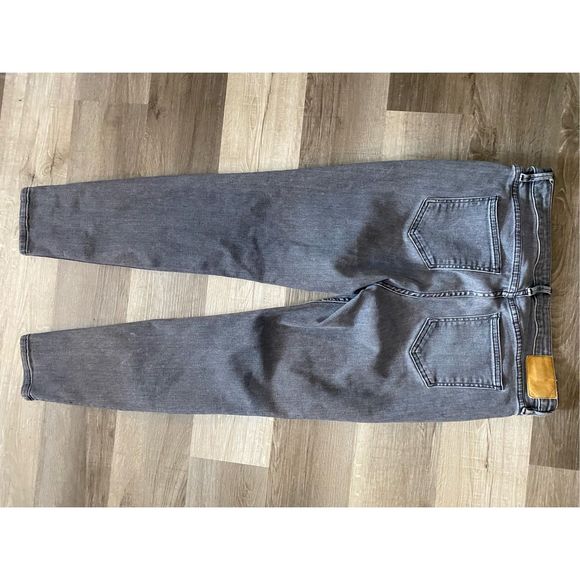 Lafayette 148 "L148 DENIM MERCER SKINNY JEAN" in Gray, Size 12 / 31, MSRP $498 - Picture 11 of 15